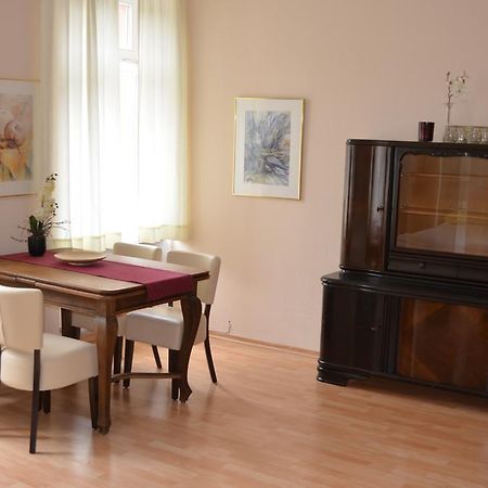 Ferienwohnung Barfly ทราเบิน-ทราร์บาค ภายนอก รูปภาพ