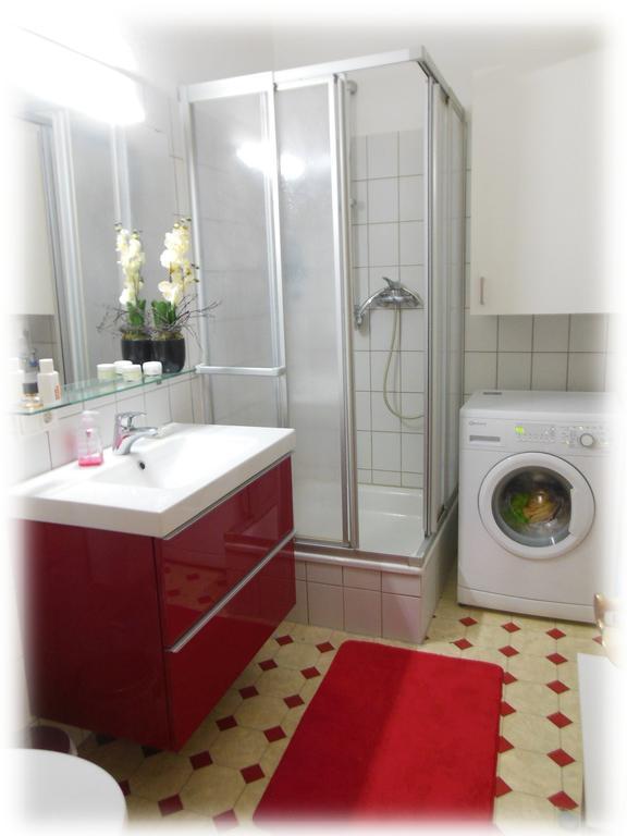 Ferienwohnung Barfly ทราเบิน-ทราร์บาค ห้อง รูปภาพ