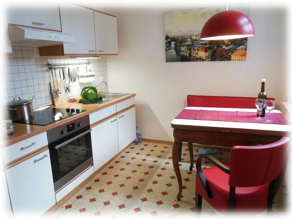 Ferienwohnung Barfly ทราเบิน-ทราร์บาค ห้อง รูปภาพ