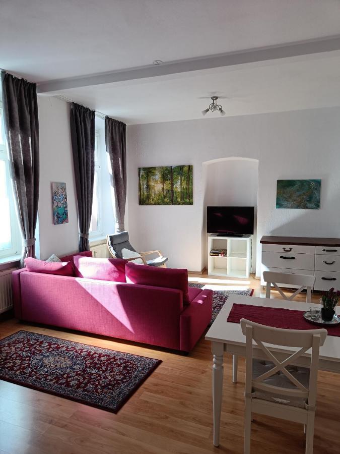 Ferienwohnung Barfly ทราเบิน-ทราร์บาค ภายนอก รูปภาพ