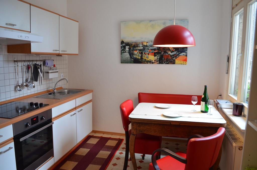 Ferienwohnung Barfly ทราเบิน-ทราร์บาค ภายนอก รูปภาพ